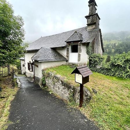 Gite Du Pays-De-Salers, Cantal, Classe 1* Villa Saint-Projet-de-Salers Exteriör bild