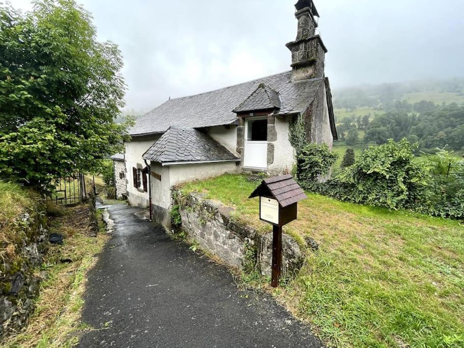 Gite Du Pays-De-Salers, Cantal, Classe 1* Villa Saint-Projet-de-Salers Exteriör bild